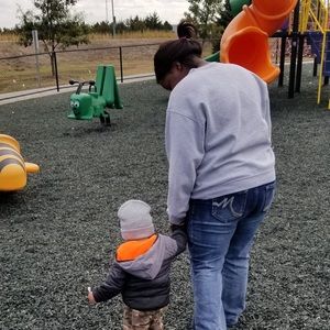 Meet your Posher, Sarasarah